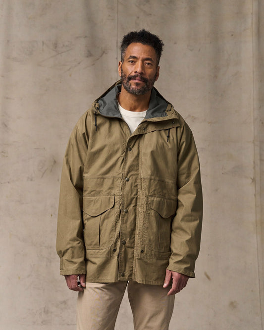 Men Filson Dry Wax Omak Coat - Dark Beige