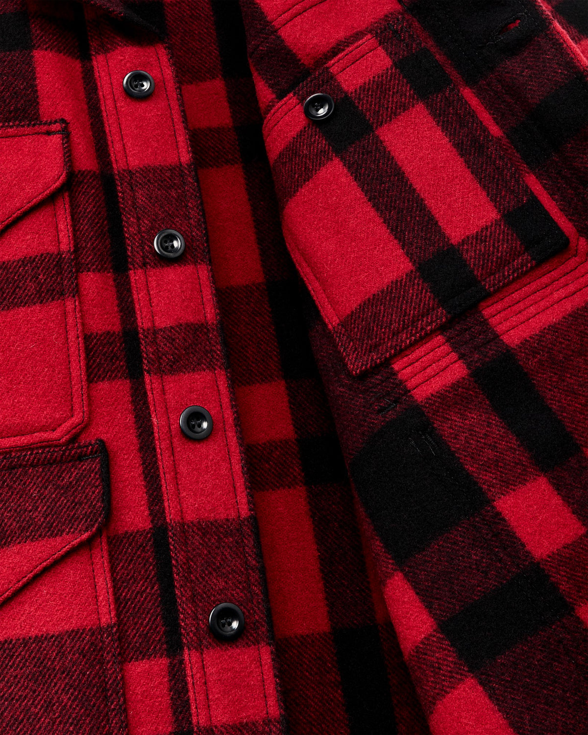 Men Filson 1940s Mackinaw Wool Cruiser Jacket - Red / Black Heritage Plaid