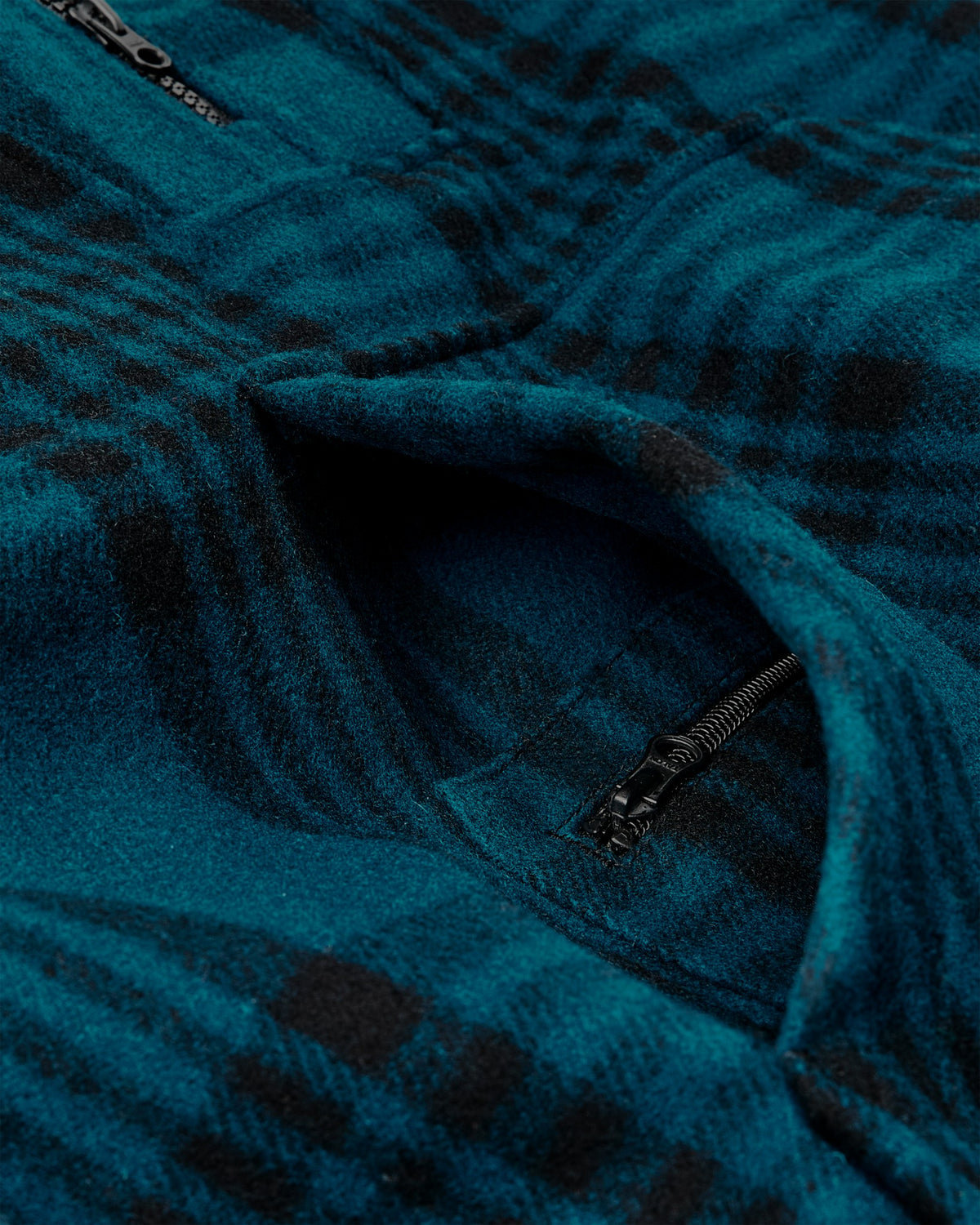 Men Filson Mackinaw Wool Anorak - Blue / Black Plaid