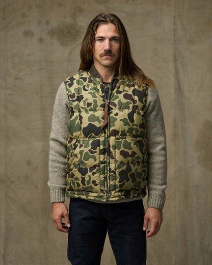 Men Filson Waxed Down Vest - Tundra Shrub Camo