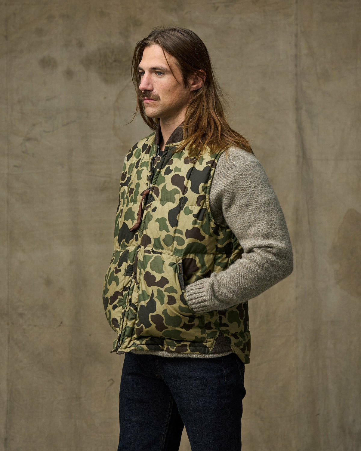 Men Filson Waxed Down Vest - Tundra Shrub Camo