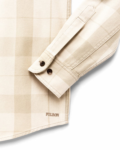 Men Filson Vintage Wash Alaskan Guide Shirt - Sand / Stone Plaid