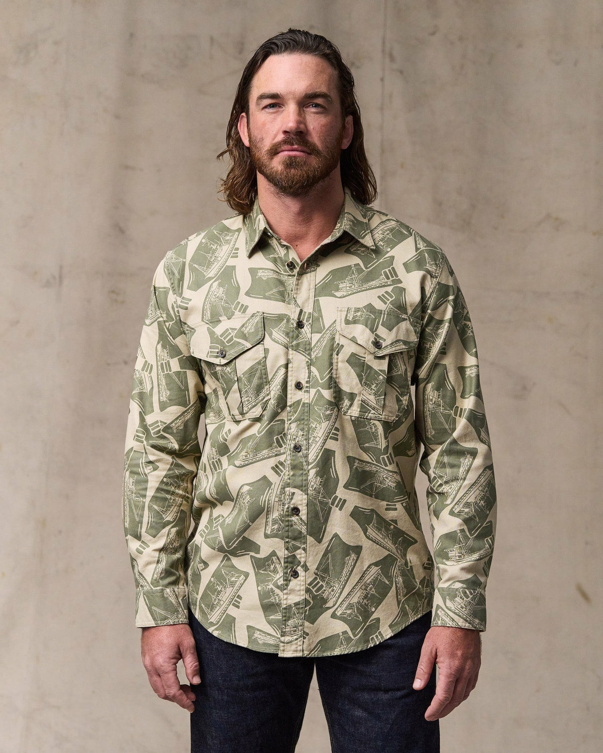 Men Filson Lightweight Alaskan Guide Shirt - Khaki / Print