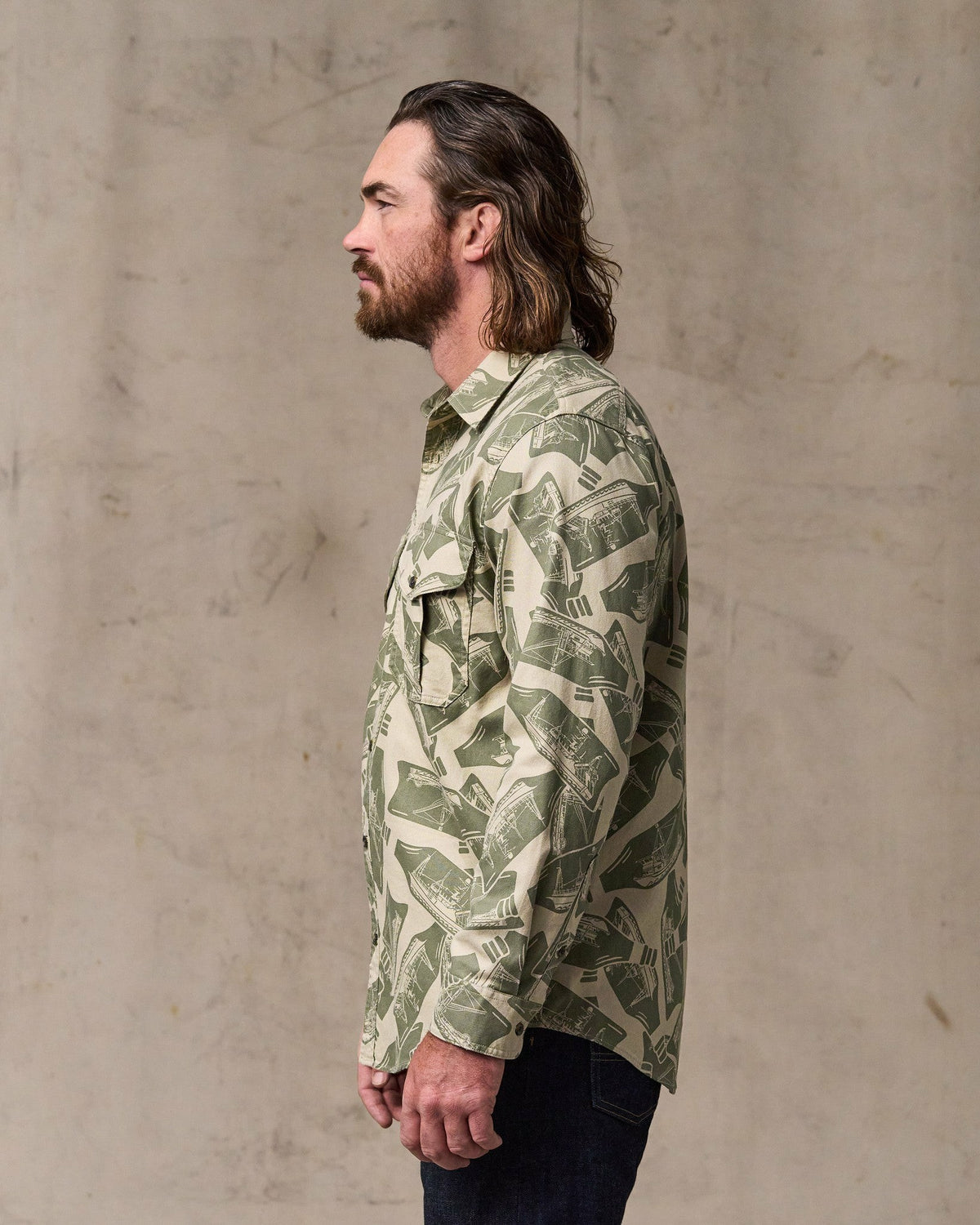 Men Filson Lightweight Alaskan Guide Shirt - Khaki / Print