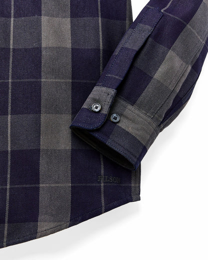 Men Filson Vintage Wash Alaskan Guide Shirt - Indigo / Faded Black