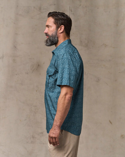 Men Filson Filson's Washed Short Sleeve Feather Cloth Shirt - Blue / Print