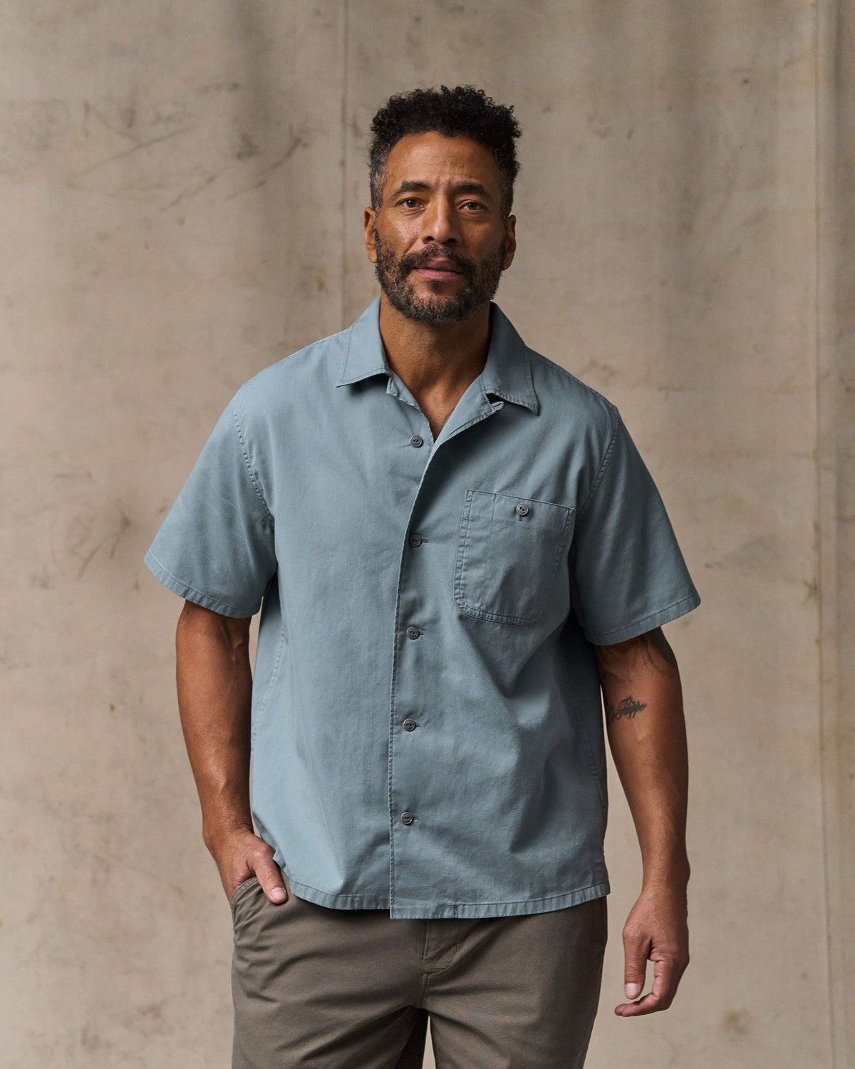 Men Filson Short Sleeve 4.5-oz. Twill Shirt - Lead