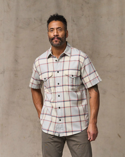 Men Filson Short Sleeve Lightweight Alaskan Guide Shirt - Light Blue / Tan Plaid