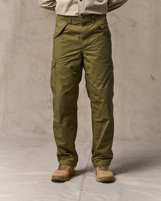 Men Filson Tropical Poplin Cargo Pants - Military Olive