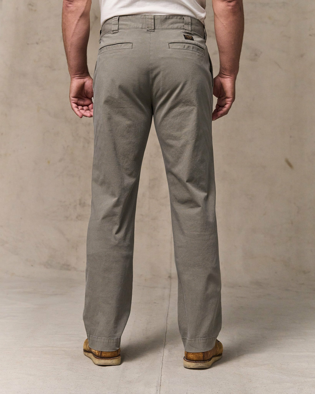Men Filson Granite Mountain Flat Front Pants - Hawk Brown