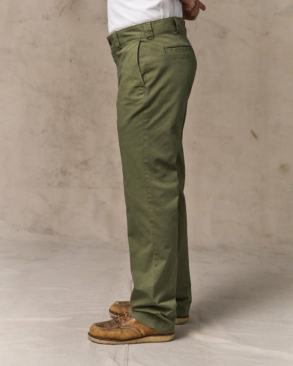 Men Filson Granite Mountain Flat Front Pants - Burnt Olive