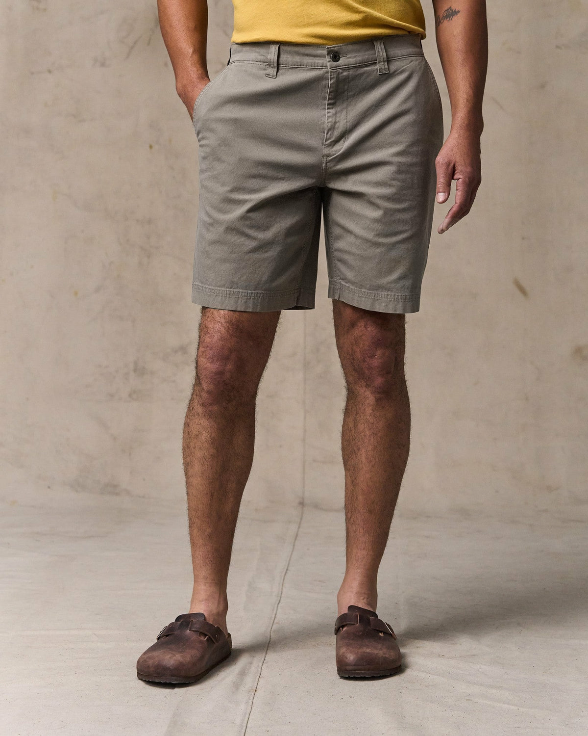Men Filson Granite Mountain 9" Shorts - Hawk Brown
