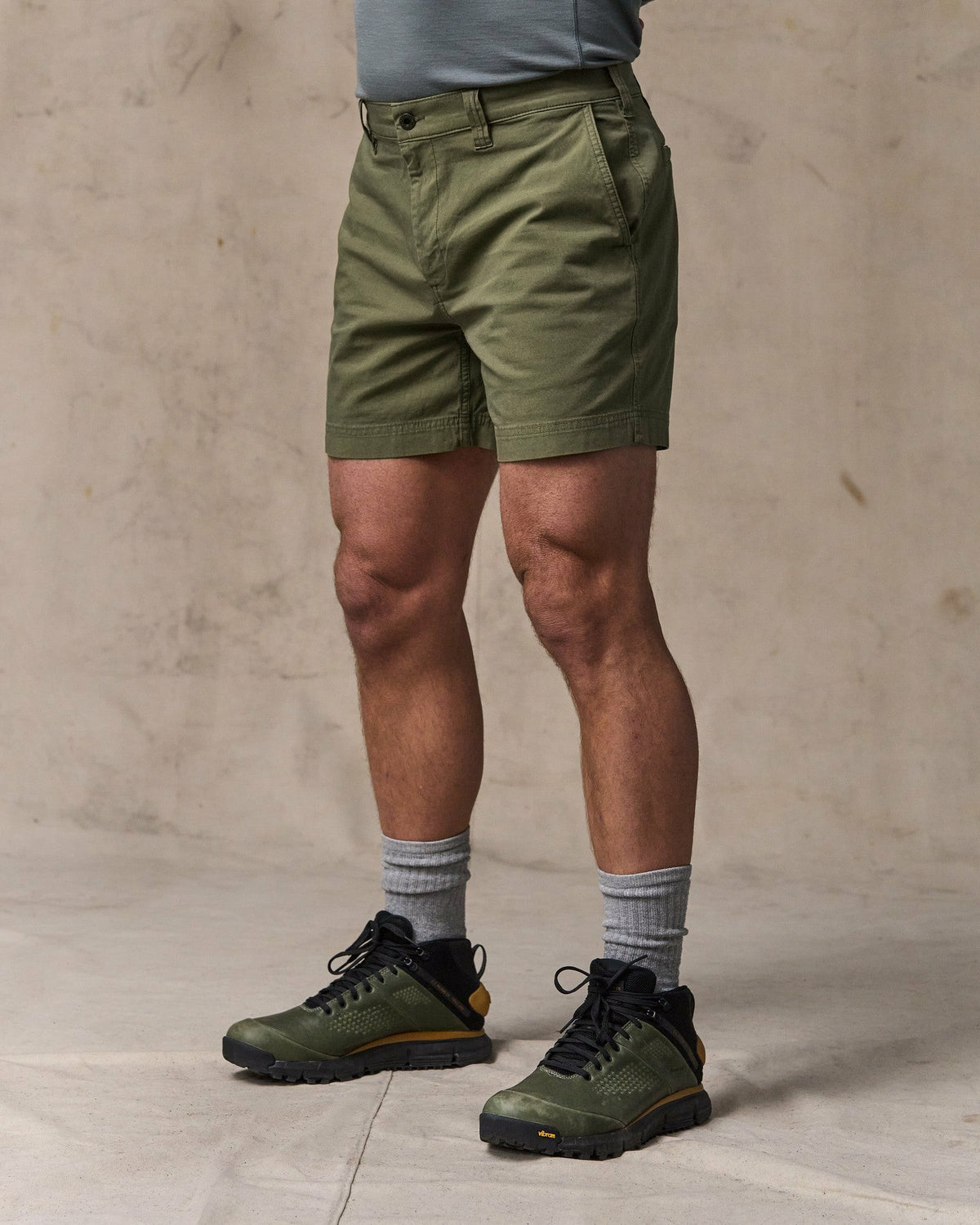 Men Filson Granite Mountain 6" Shorts - Burnt Olive