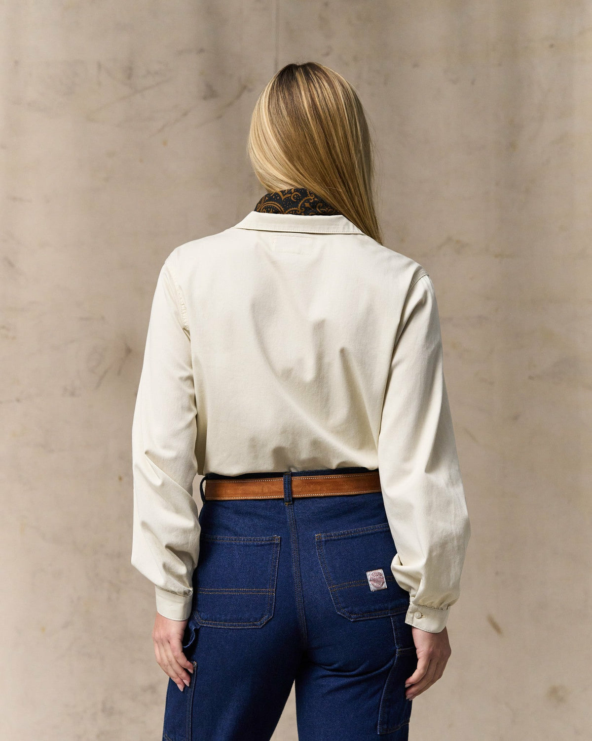 Women Filson Women's Long Sleeve Twill Camp Shirt - Cream