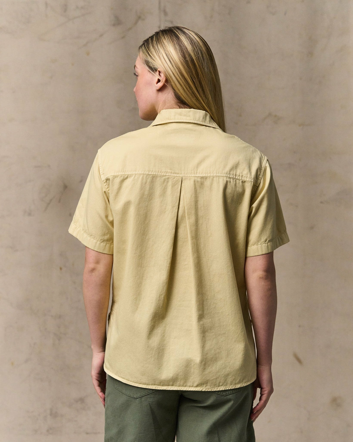 Women Filson Women's Twill Popover Shirt - Pale Tan