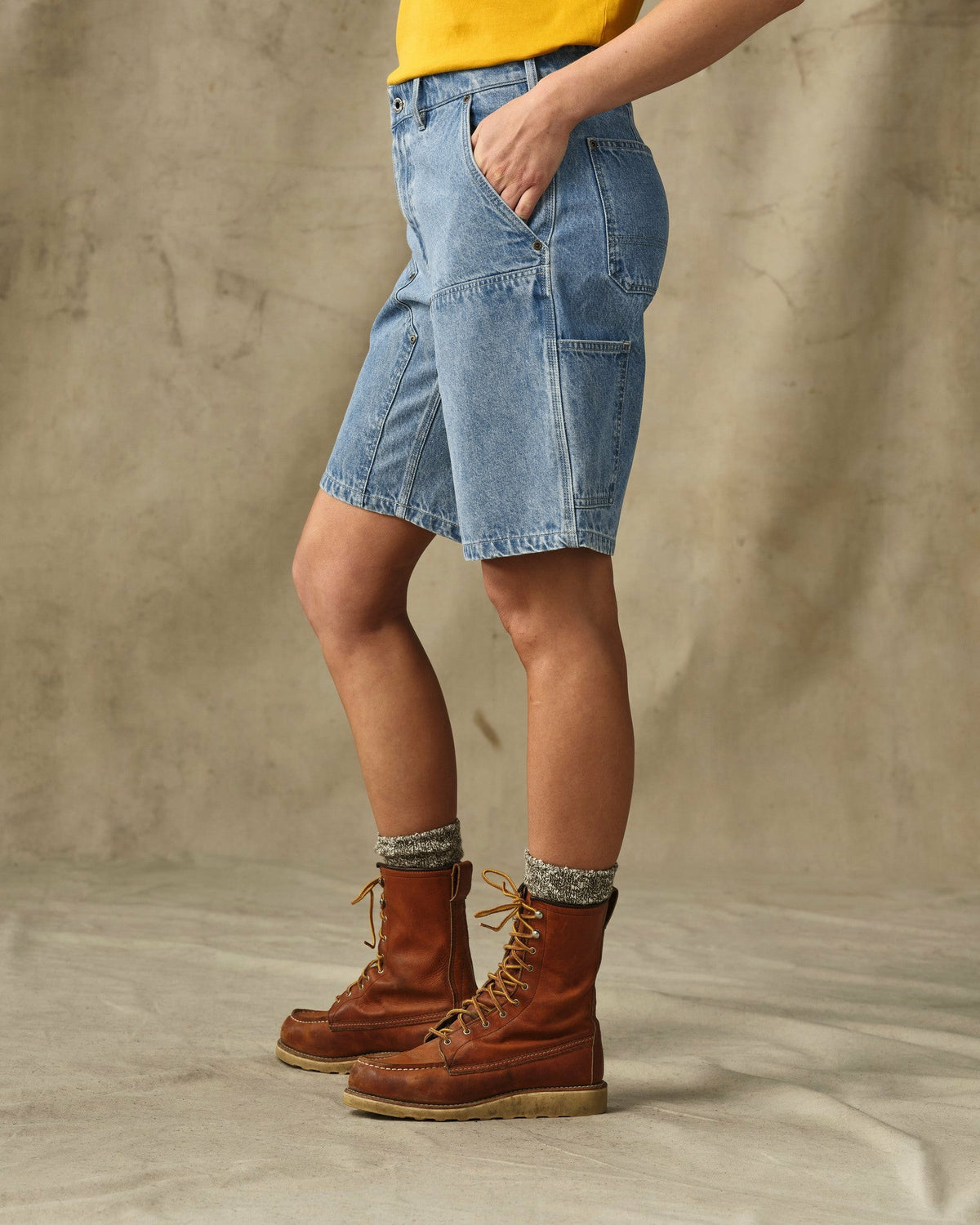Women Filson Women's 11-oz. Denim Work Shorts - Medium Indigo
