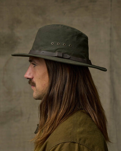 Gear Filson Waxed Canvas Packer Hat