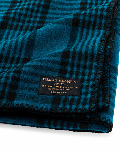 Gear Filson Mackinaw Wool Blanket - Blue / Black Plaid